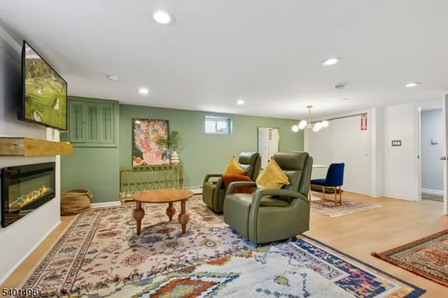 $1,200,000 | 121 West 3rd Street, Unit 2, South Orange, NJ 07079