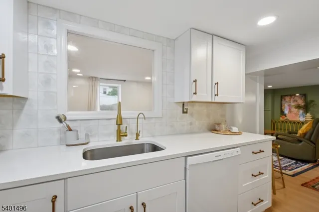 $1,200,000 | 121 West 3rd Street, Unit 2, South Orange, NJ 07079