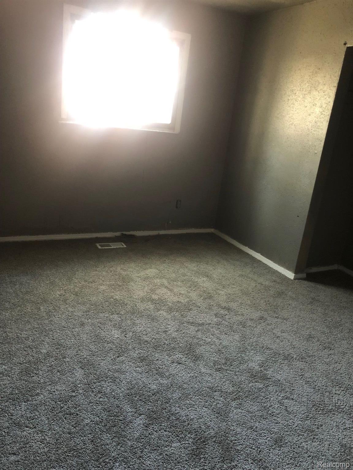 7781-7783 Evergreen Road Detroit, MI 48228 - Photo 11 of 21 Gallery Image 11