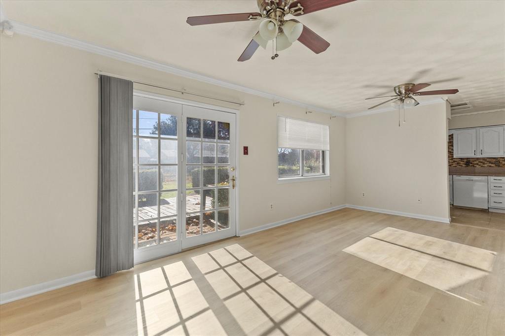 4110 Colgate Lane Garland, TX 75042 - Photo 13 of 22 a view of an empty room and window