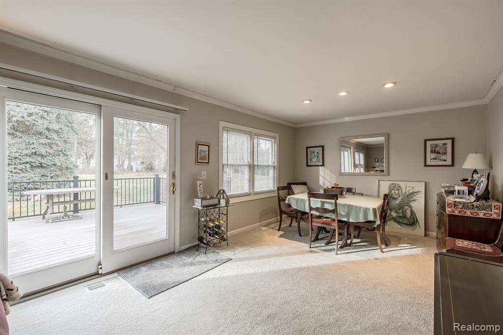 1145 East Fairview Lane Rochester Hills, MI 48306 - Photo 7 of 19