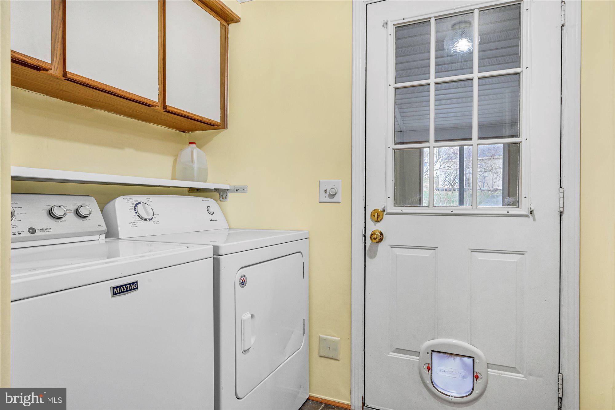 9 Ash Drive Manheim, PA 17545 - Photo 13 of 28 Laundry Room