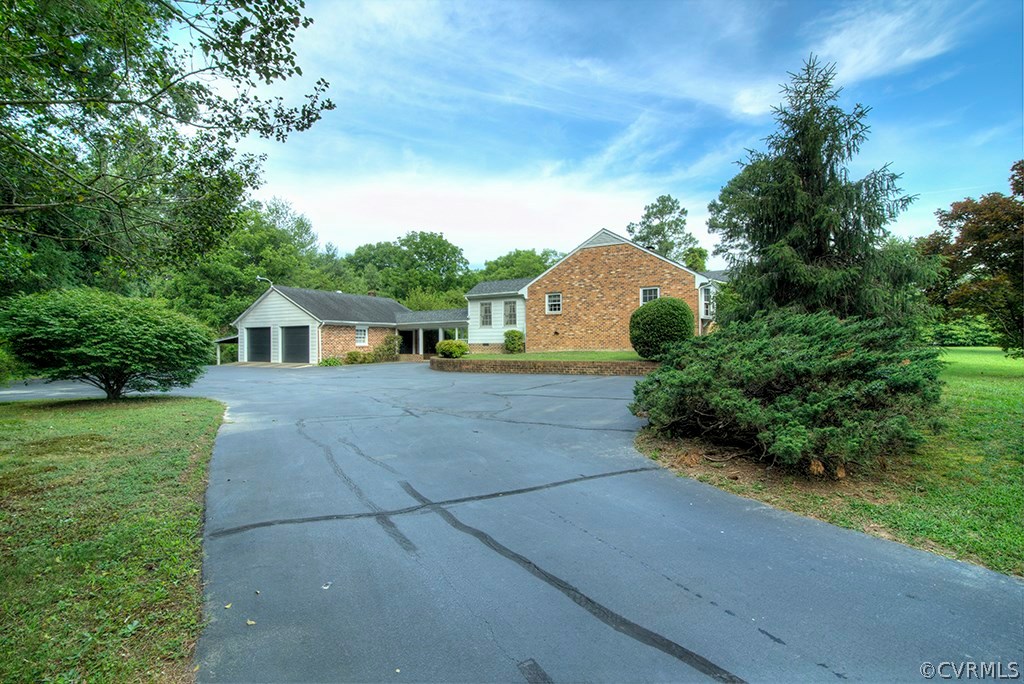 2853 New Market Road Richmond, VA 23231 - Photo 29 of 39 View of House from Driveway---Plenty of Space to P