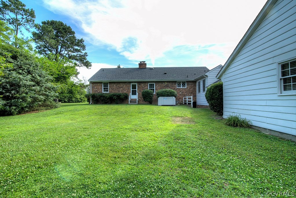 2853 New Market Road Richmond, VA 23231 - Photo 35 of 39 View of Rear of Home