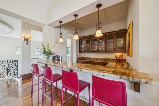 $3,949,999 | 322 Crest Wood Drive, Houston, TX 77007