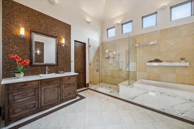 $3,949,999 | 322 Crest Wood Drive, Houston, TX 77007