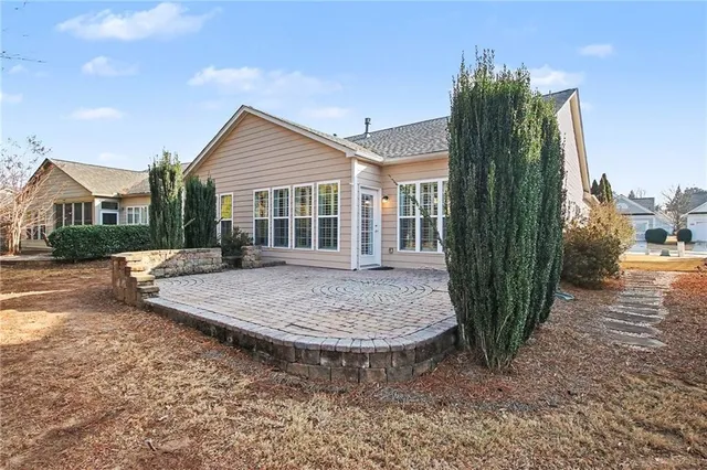 $525,000 | 5911 Chimney Rock Drive, Hoschton, GA 30548