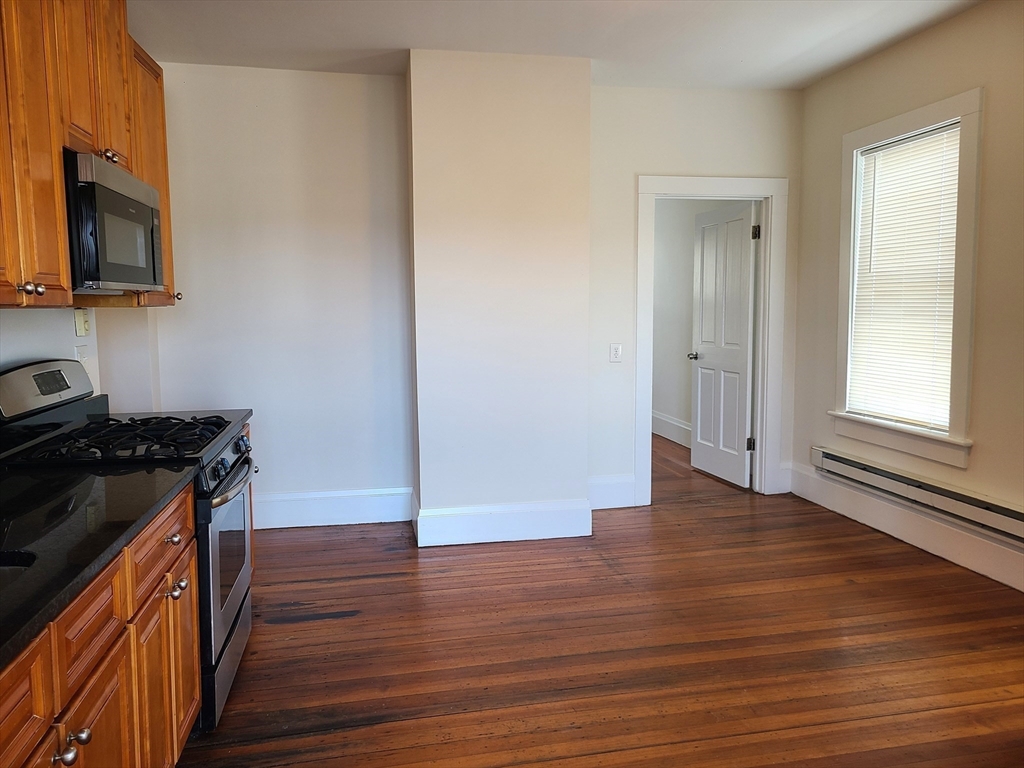 27 Buttonwood Street, Unit 1 Boston, MA 02125 - Photo 18 of 22