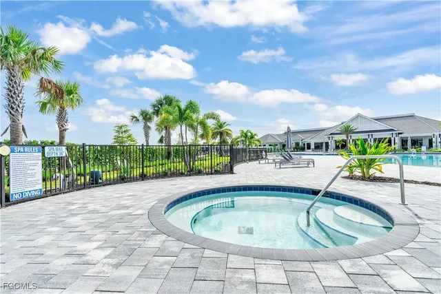 $1,795 | 43989 Boardwalk Loop, Unit 2022, Punta Gorda, FL 33982