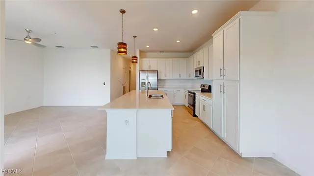 $1,795 | 43989 Boardwalk Loop, Unit 2022, Punta Gorda, FL 33982