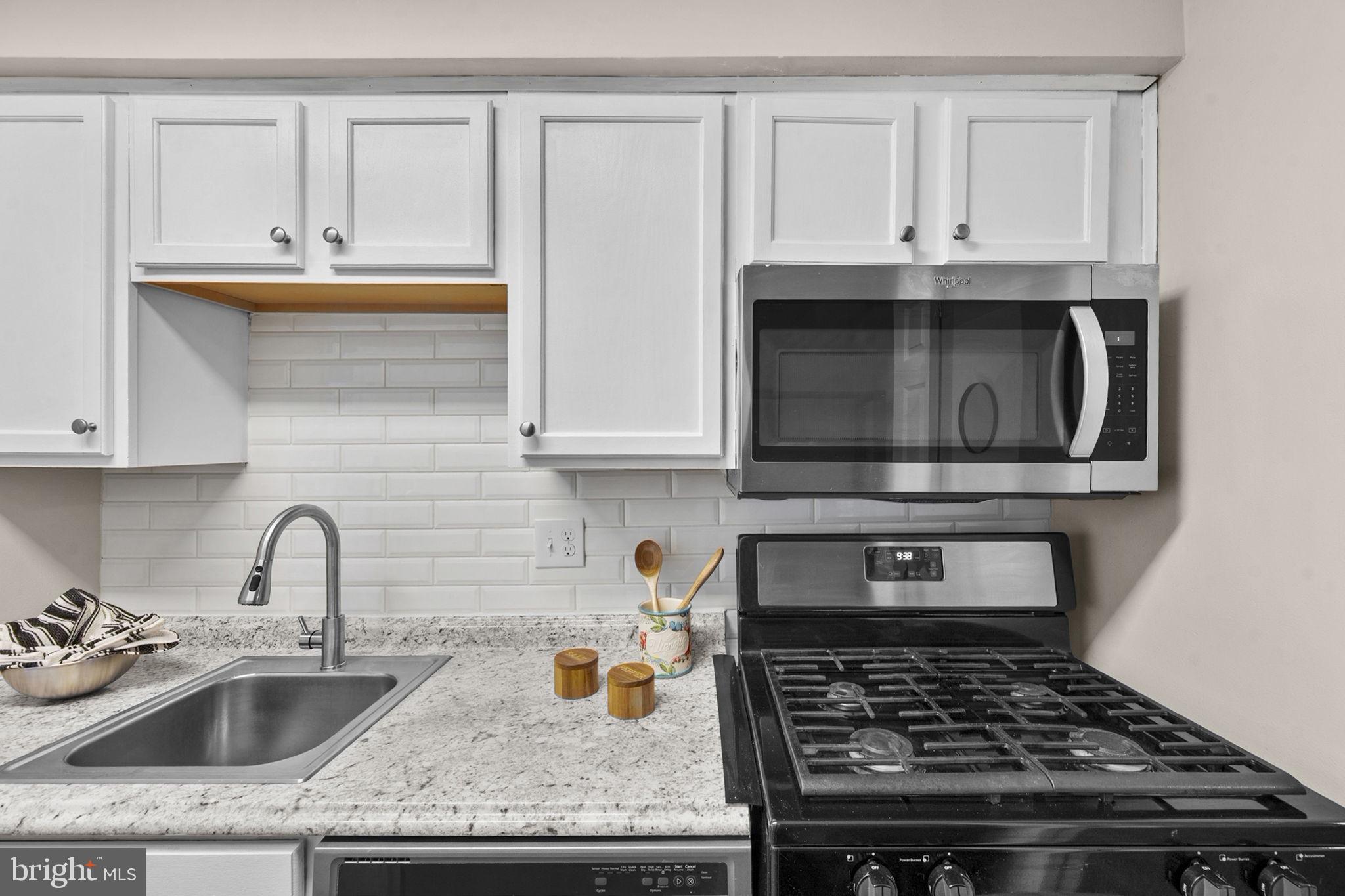 11240 Chestnut Grove Square, Unit 157 Reston, VA 20190 - Photo 26 of 57