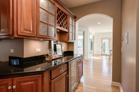 $1,175,000 | 4052 Teak Circle, Naperville, IL 60564