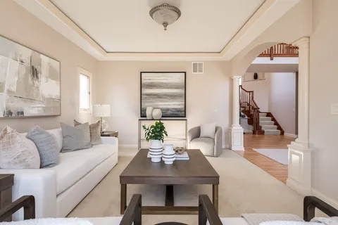 $1,175,000 | 4052 Teak Circle, Naperville, IL 60564