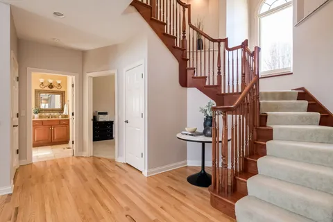 $1,175,000 | 4052 Teak Circle, Naperville, IL 60564