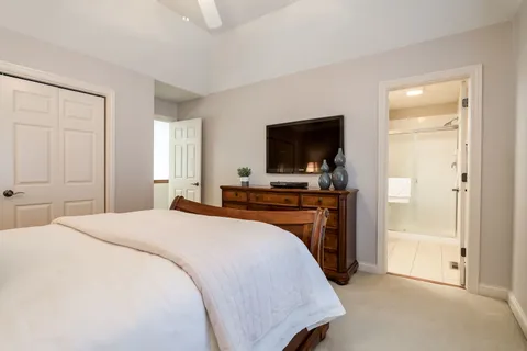 $1,175,000 | 4052 Teak Circle, Naperville, IL 60564