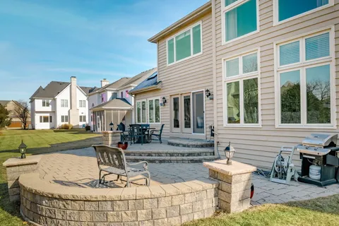 $1,175,000 | 4052 Teak Circle, Naperville, IL 60564