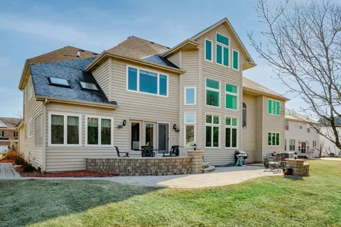 $1,175,000 | 4052 Teak Circle, Naperville, IL 60564