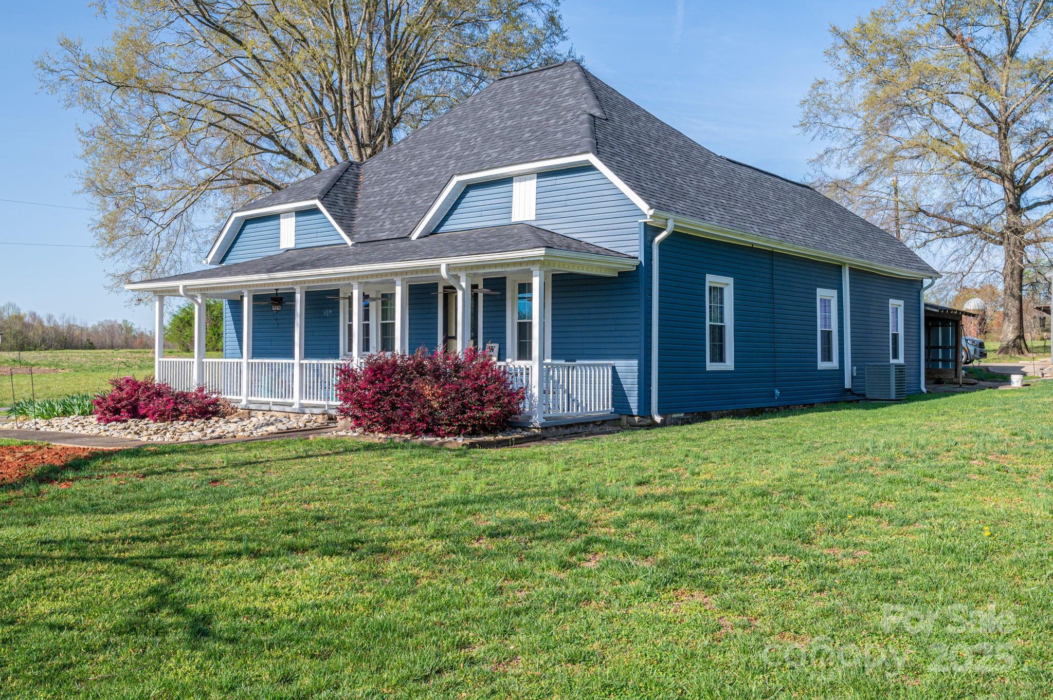 2153 Carpenter Hoyle Road Lawndale, NC 28090 - Photo 5 of 36 Gallery Image 5