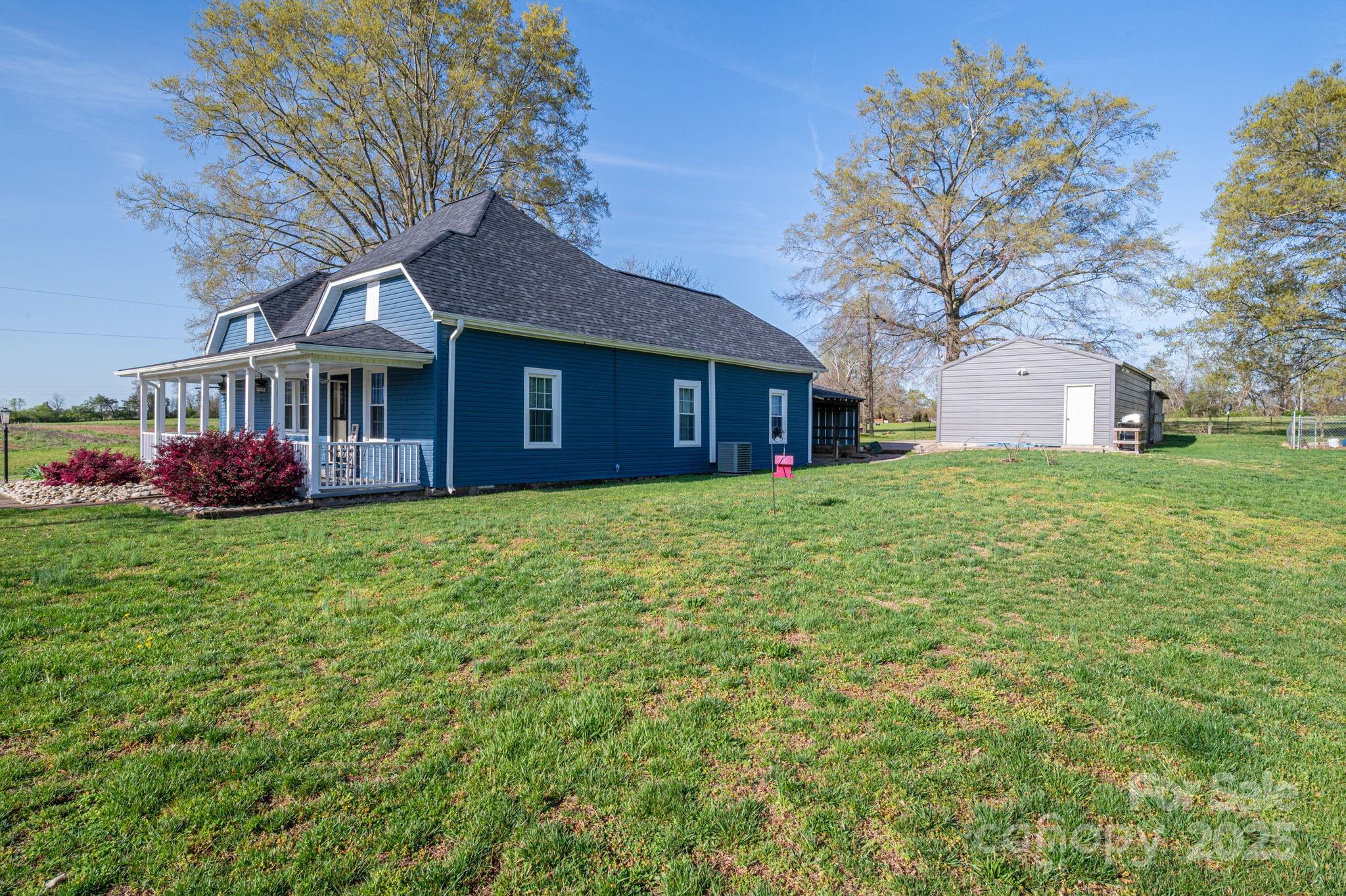 2153 Carpenter Hoyle Road Lawndale, NC 28090 - Photo 6 of 36 Gallery Image 6