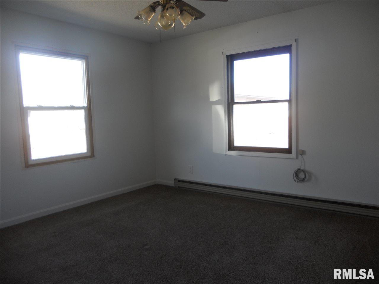 205 East Grande Avenue Rio, IL 61472 - Photo 13 of 17 Gallery Image 13