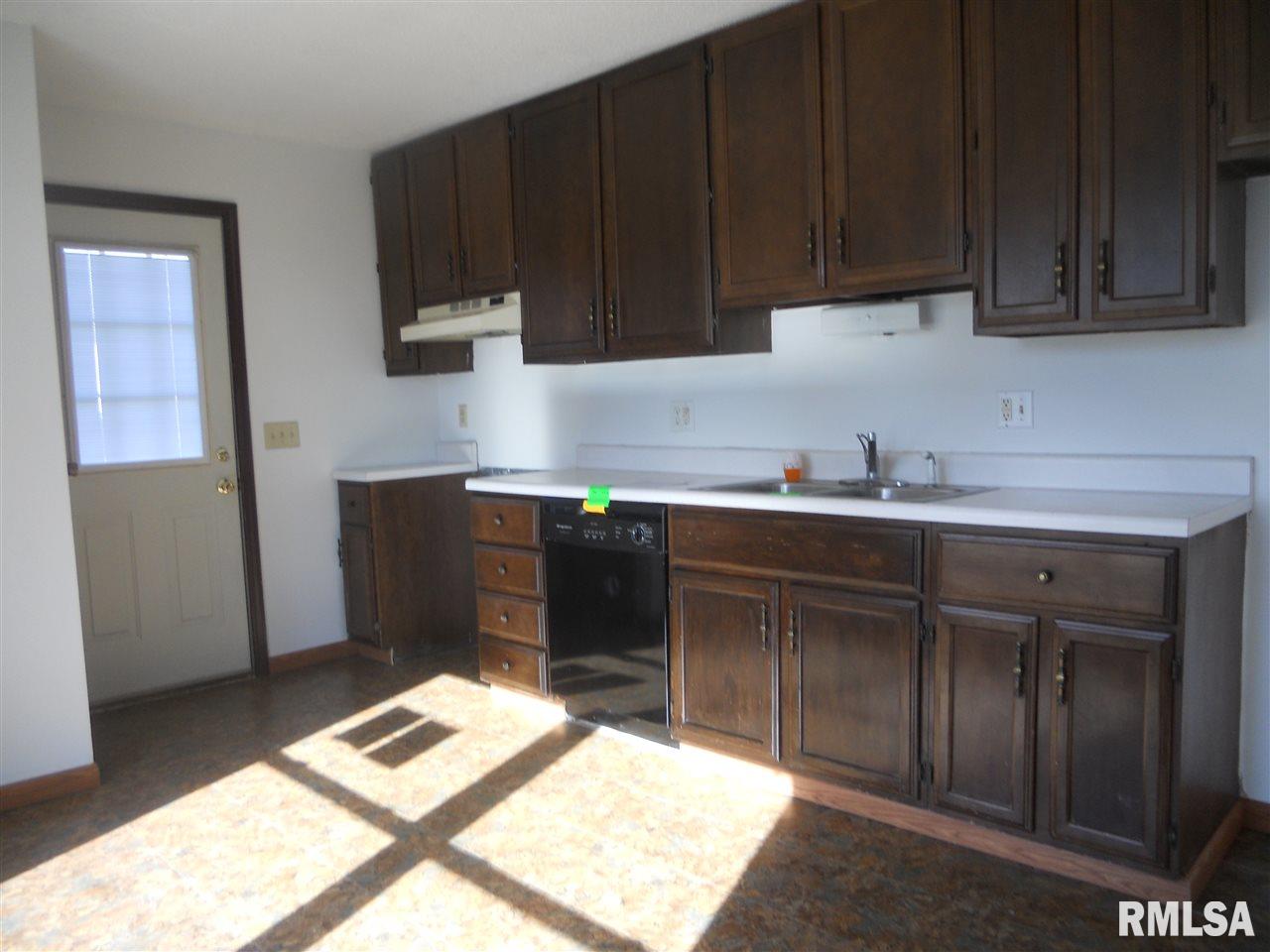 205 East Grande Avenue Rio, IL 61472 - Photo 4 of 17 Gallery Image 4