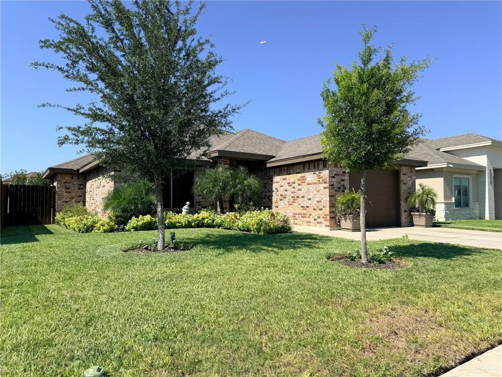 423 Blue Sky Street Rio Grande City, TX 78582 - Photo 2 of 19