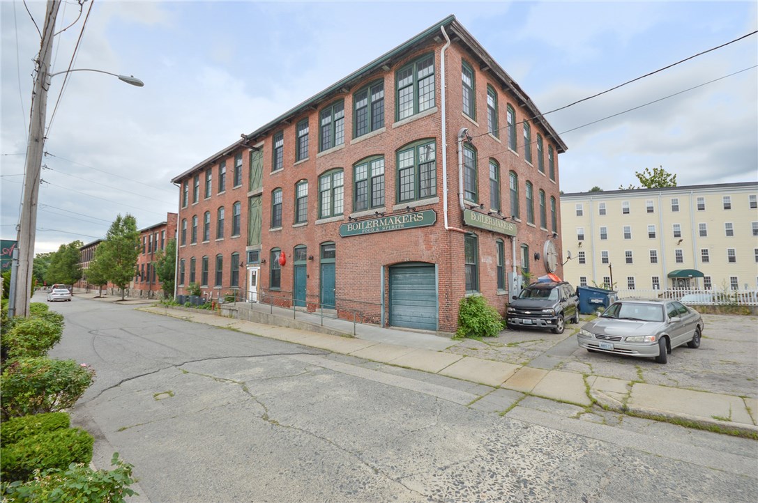 99 Allen Street, Unit 214 Woonsocket, RI 02895 - Photo 24 of 25 Gallery Image 24