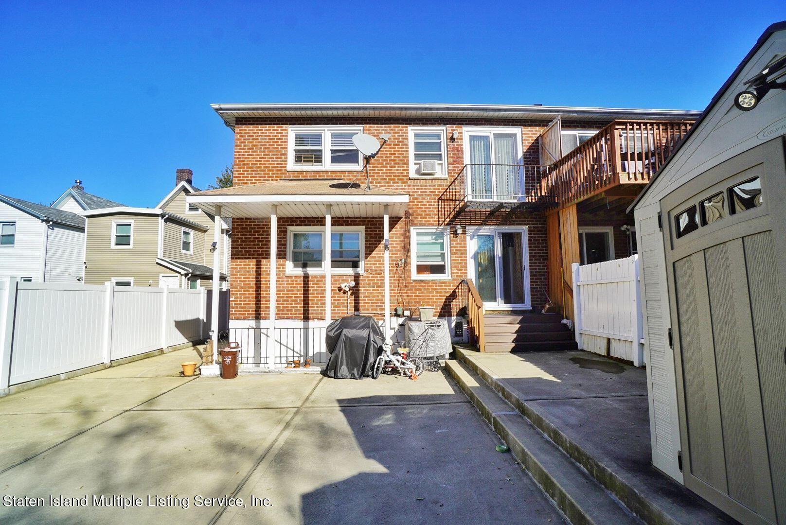 126 Roe Street Staten Island, NY 10310 - Photo 33 of 34 roe yard 2