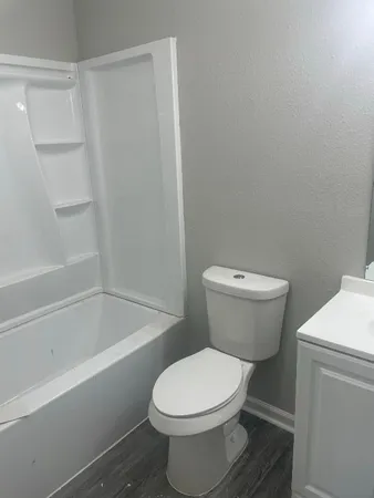 $1,595 | 1005 Southampton Drive, Angleton, TX 77515