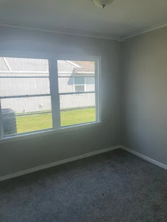 $1,595 | 1005 Southampton Drive, Angleton, TX 77515