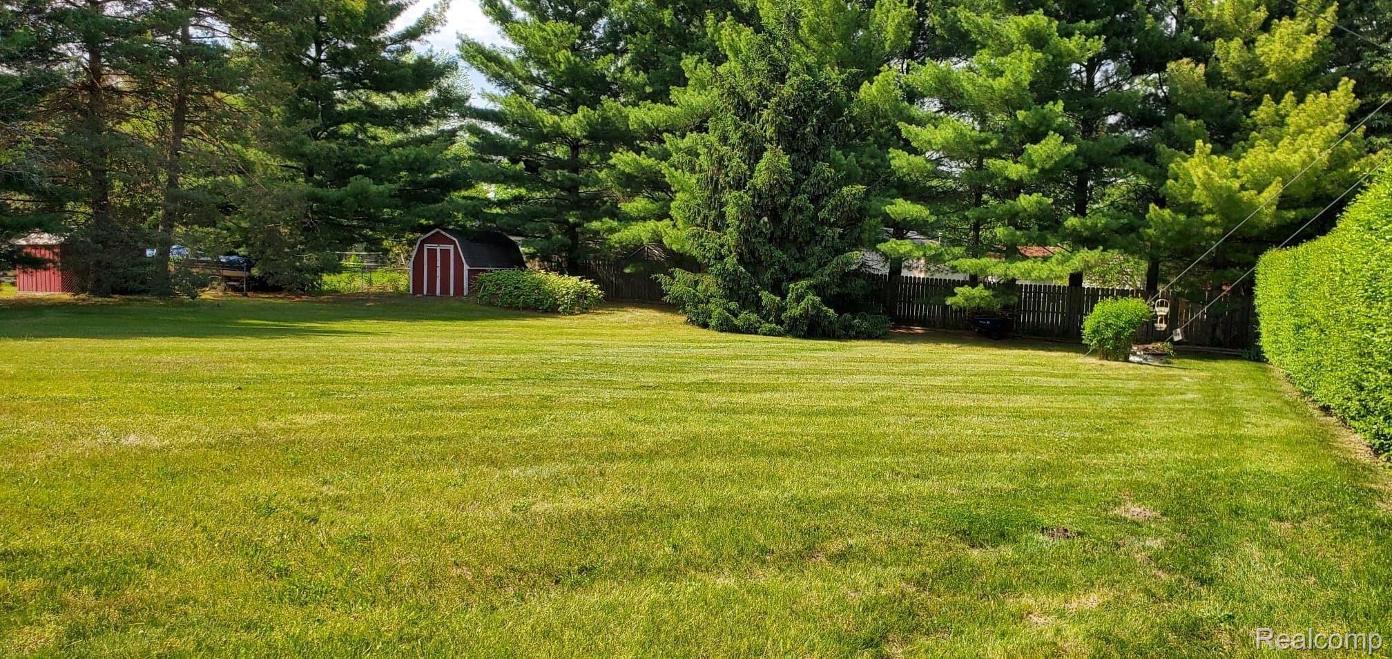 2677 East Burnside Road North Branch, MI 48461 - Photo 4 of 25 191503323_151426220340833_4767657127364888282_n.jpg