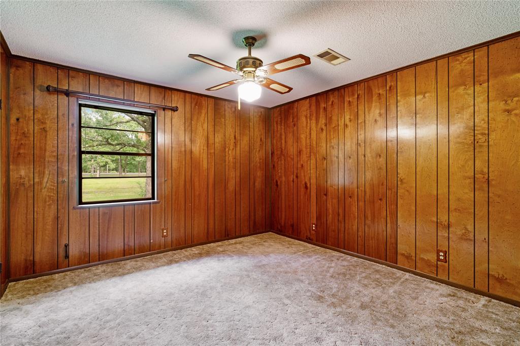 64 Farm Road 2121 Paris, TX 75462 - Photo 15 of 34 Bedroom