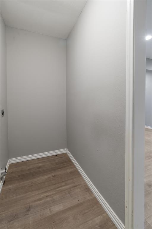 64 Farm Road 2121 Paris, TX 75462 - Photo 26 of 34 Guest house laundry area