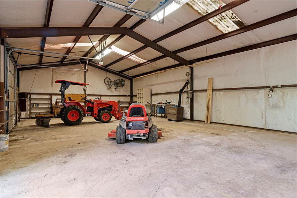 64 Farm Road 2121 Paris, TX 75462 - Photo 29 of 34 Inside of metal shop