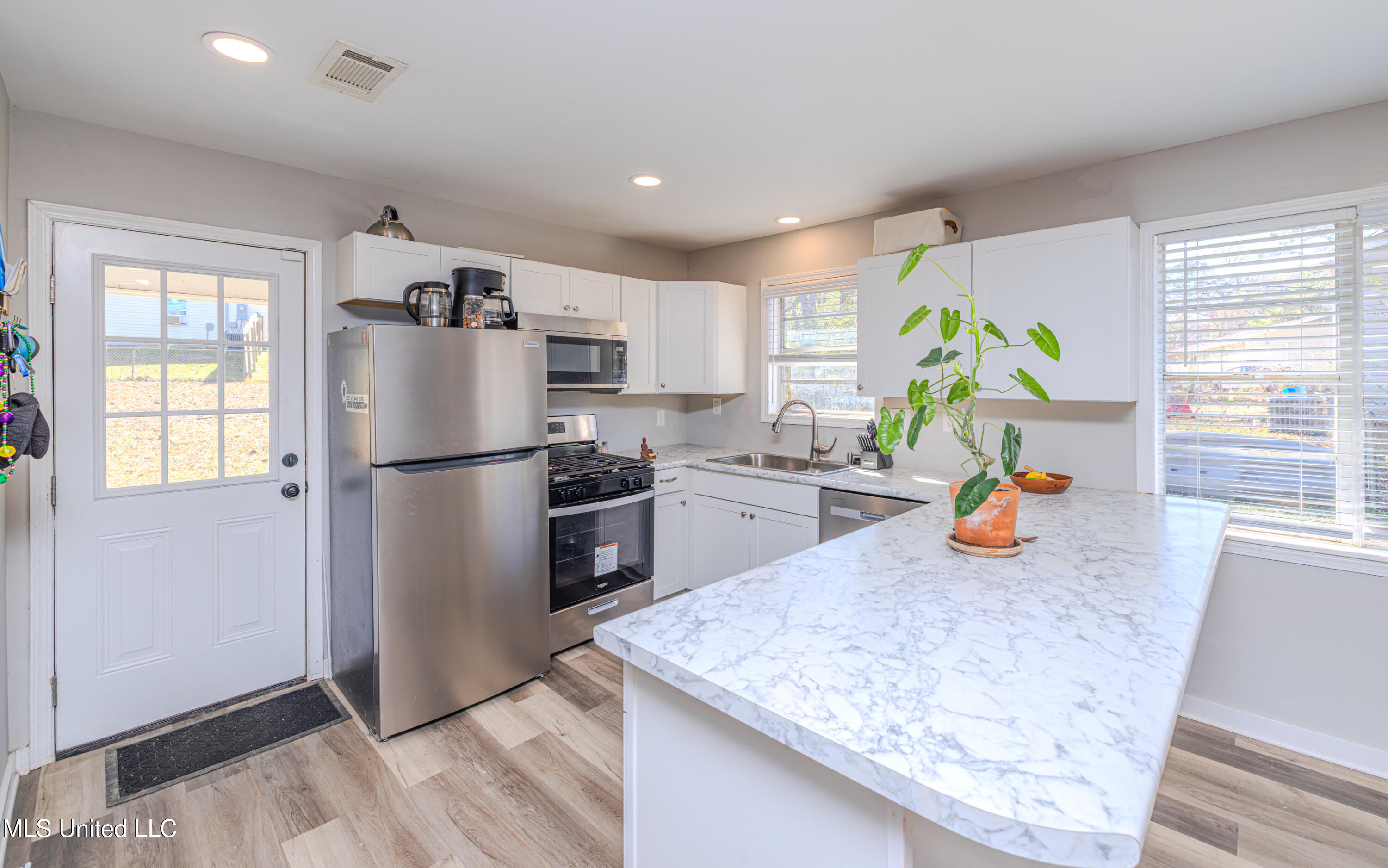 235 Baugh Street Pearl, MS 39208 - Photo 8 of 17 1R4A1346