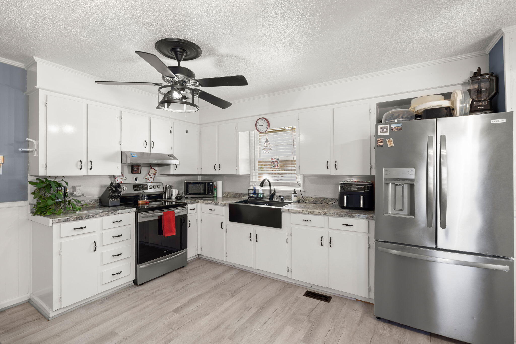 315 George Street Walterboro, SC 29488 - Photo 13 of 25 13