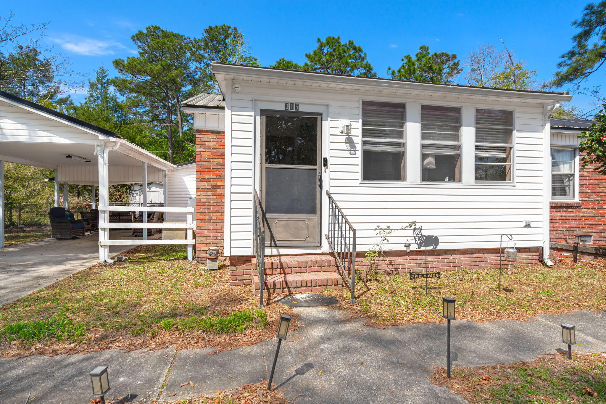 315 George Street Walterboro, SC 29488 - Photo 4 of 25 4