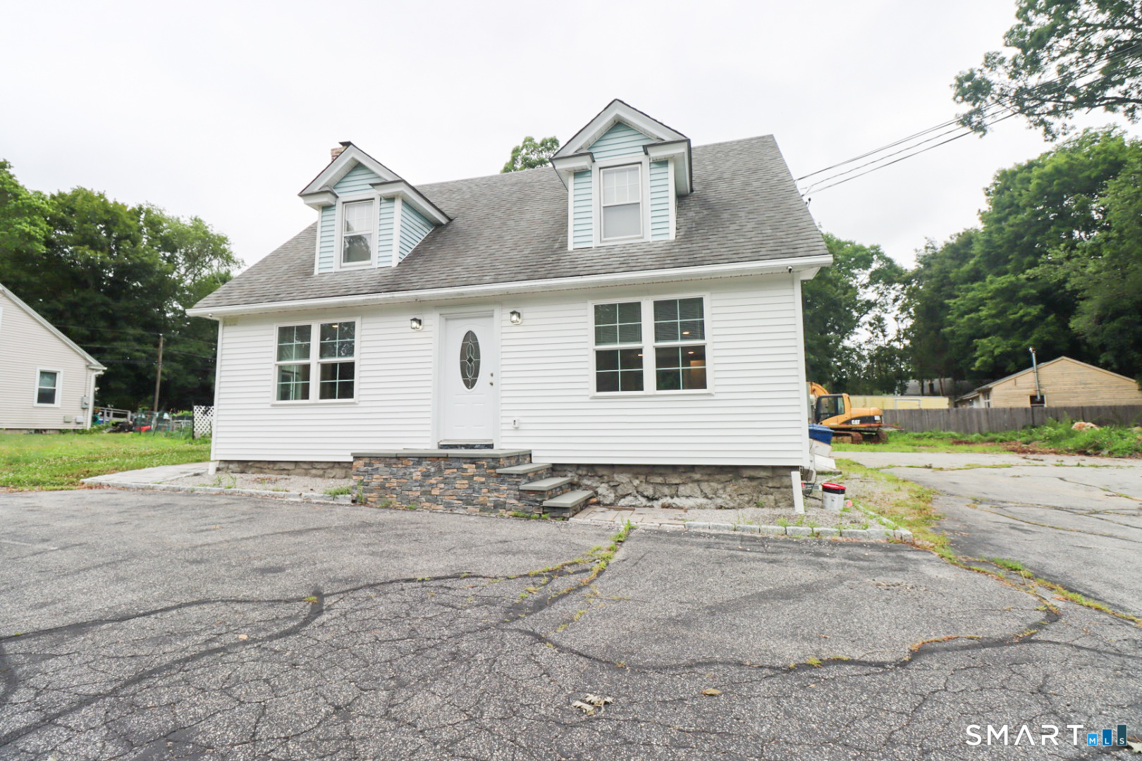 58 Norwich Road Waterford, CT 06375 - Photo 1 of 15