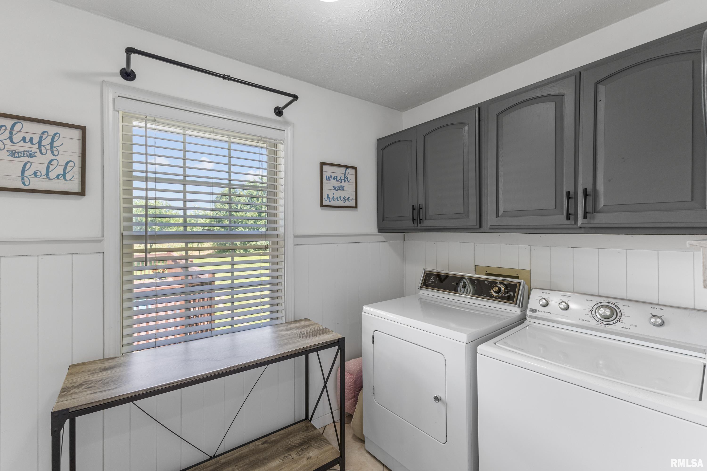 3311 North Tower Road Quincy, IL 62305 - Photo 9 of 38