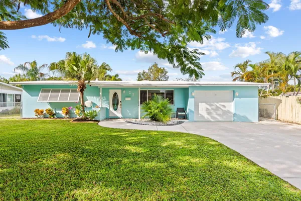$574,000 | 27 Northeast 16th Avenue, Pompano Beach, FL 33060