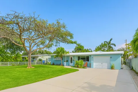$574,000 | 27 Northeast 16th Avenue, Pompano Beach, FL 33060