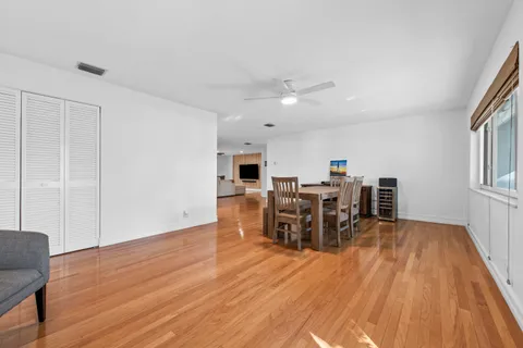 $594,000 | 27 Northeast 16th Avenue, Pompano Beach, FL 33060