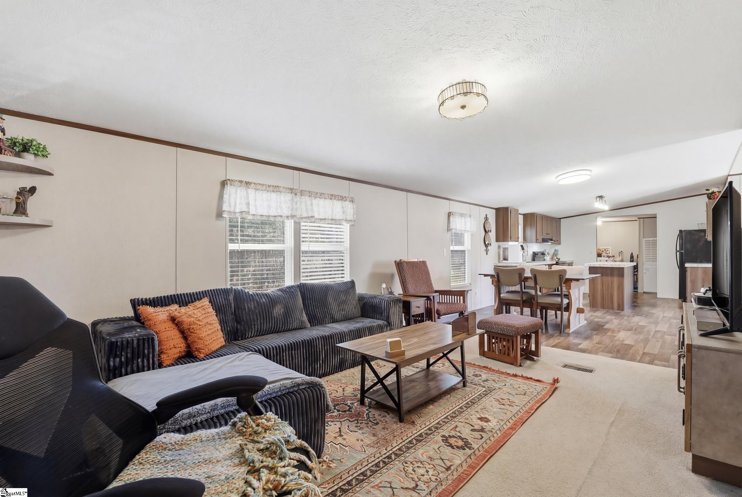 1429 State Rd S-42-423 Enoree, SC 29335 - Photo 12 of 32