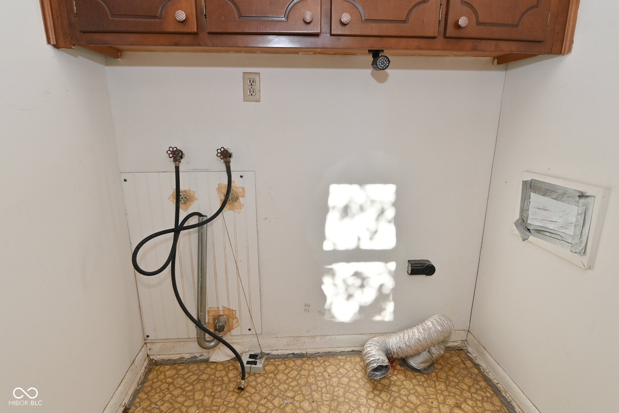 8847 West Ash Road Indianapolis, IN 46234 - Photo 21 of 44