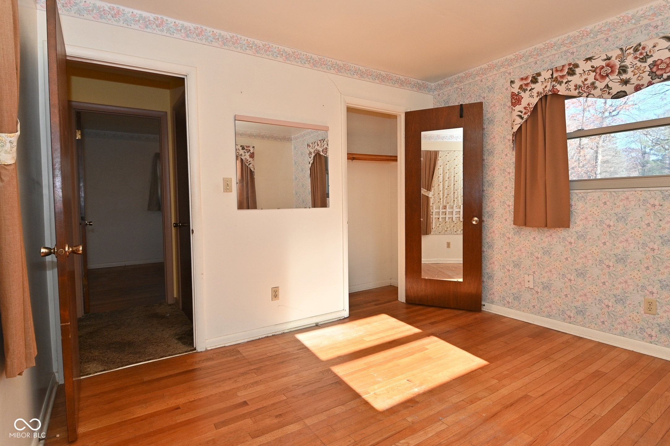 8847 West Ash Road Indianapolis, IN 46234 - Photo 40 of 44