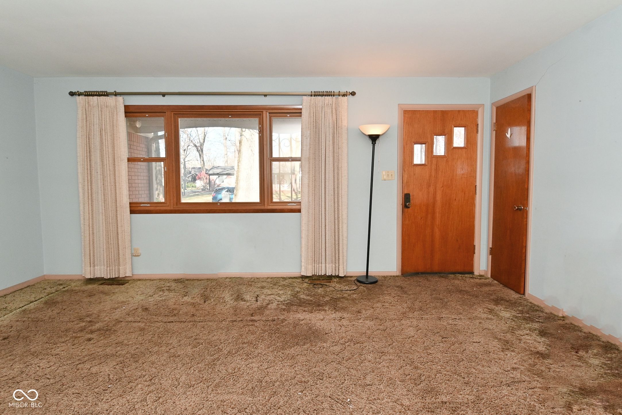 8847 West Ash Road Indianapolis, IN 46234 - Photo 8 of 44