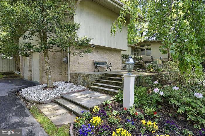 7201 Nevis Road Bethesda, MD 20817 - Photo 26 of 30 Exterior