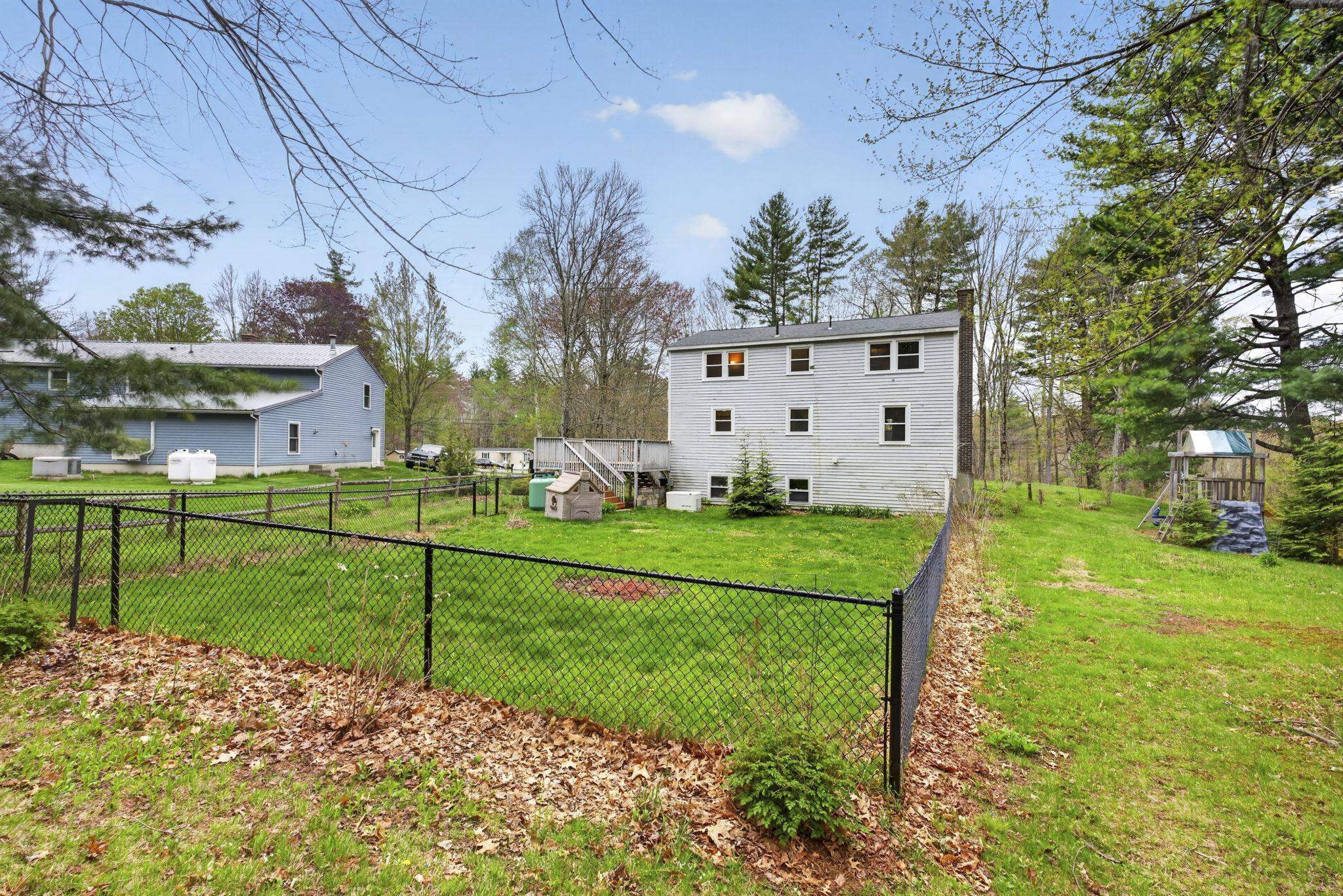 172 Warner Hill Road Derry, NH 03038 - Photo 34 of 39