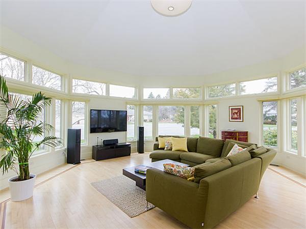 3 Chadbourne Road Lexington, MA 02421 - Photo 4 of 12 Gallery Image 4