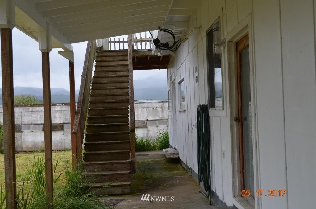 101 South Welcome Slough Road Cathlamet, WA 98612 - Photo 15 of 23 Gallery Image 15